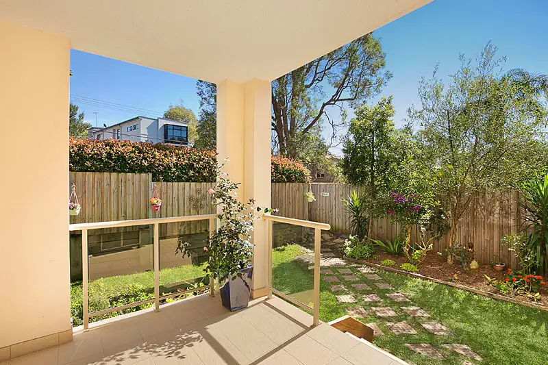Main view of Homely apartment listing, 6/2-10 Hawkesbury Avenue, Dee Why NSW 2099