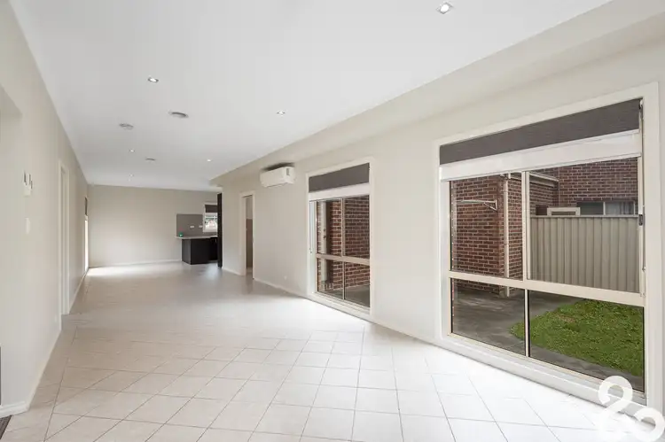 Second view of Homely house listing, 8 Parklands Drive, Thomastown VIC 3074