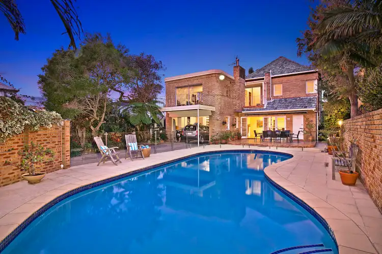 18 Beach Road, Collaroy NSW 2097