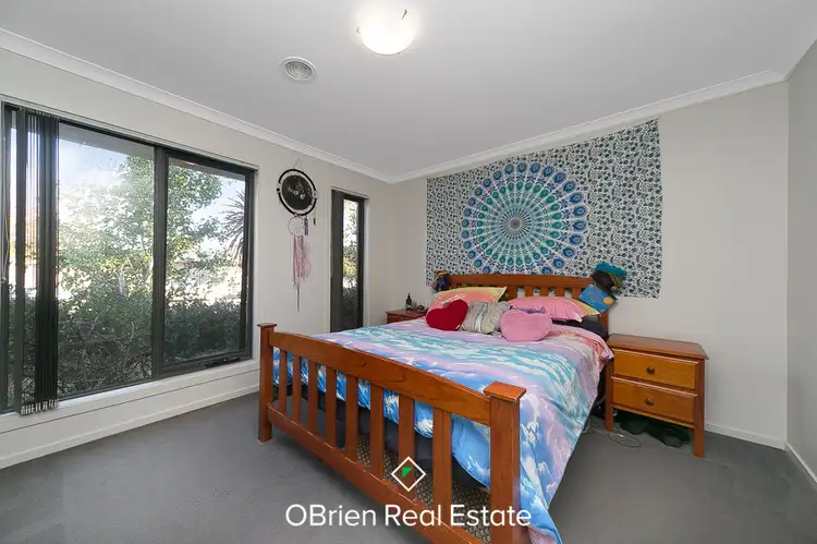 Fifth view of Homely house listing, 37 Kosta Boda Boulevard, Pakenham VIC 3810