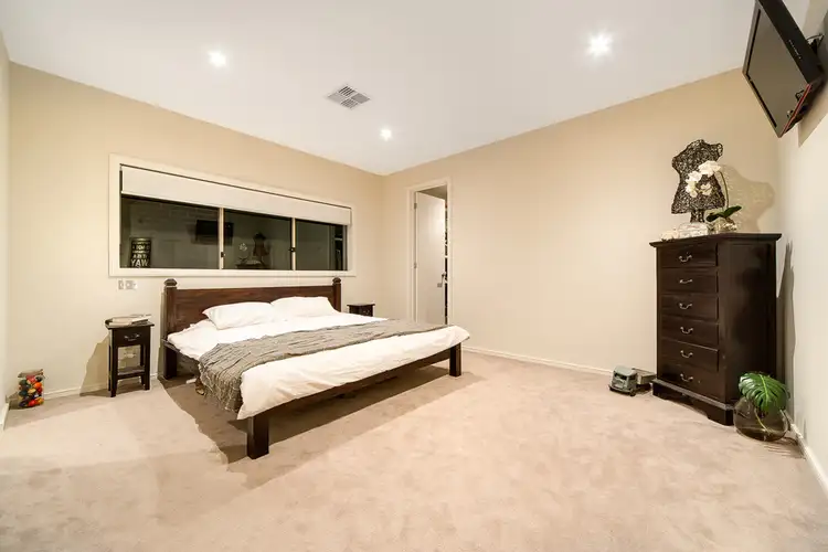 Sixth view of Homely house listing, 22 Lakeside Drive, Berwick VIC 3806