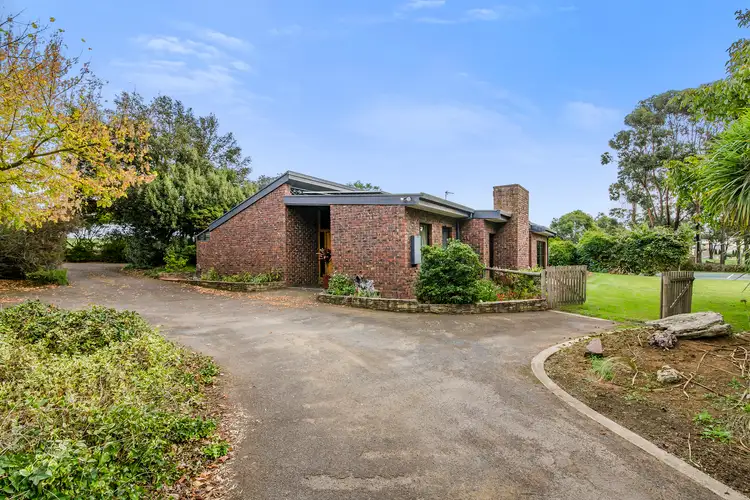 Second view of Homely house listing, 10 Vivienne Avenue, Mount Gambier SA 5290