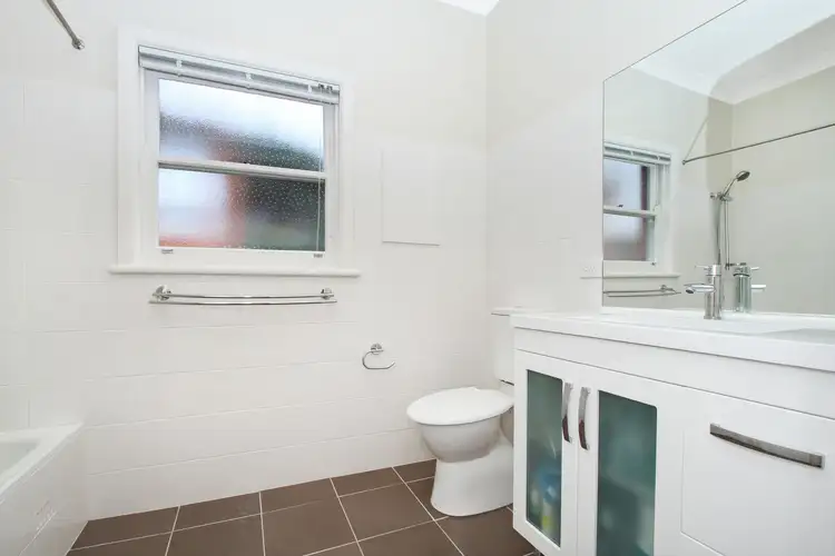 Third view of Homely house listing, 5 Alandale Avenue, Figtree NSW 2525