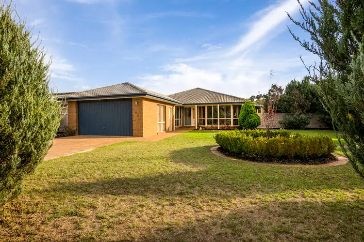 165 Halletts Way, Bacchus Marsh VIC 3340
