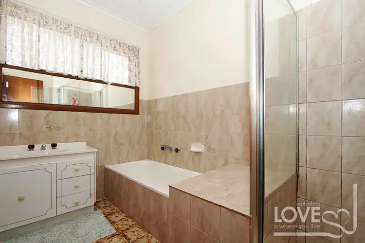 Sixth view of Homely house listing, 7 Baxter Court, Thomastown VIC 3074