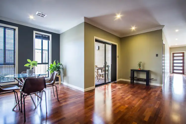 Fourth view of Homely townhouse listing, 10A Limestone Court, Mount Gambier SA 5290