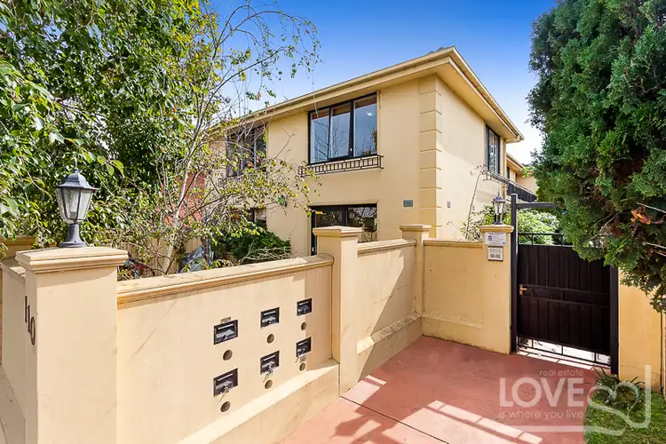 4/110 Normanby Avenue, Thornbury VIC 3071