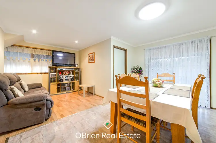 Fourth view of Homely house listing, 4 Tayport Gardens, Endeavour Hills VIC 3802