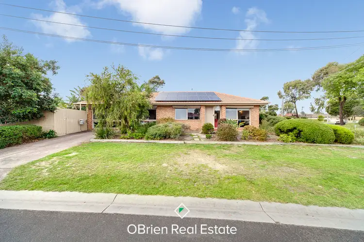 23 Ruffy Drive, Cranbourne VIC 3977