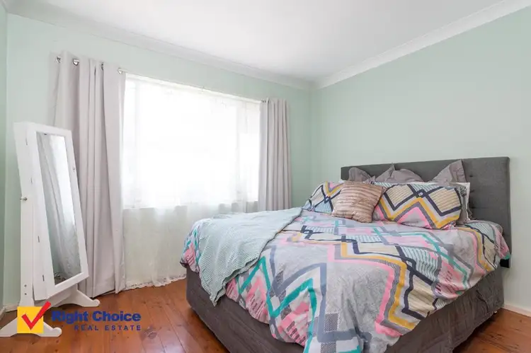 Sixth view of Homely block of units listing, 4 Kundle Street, Dapto NSW 2530