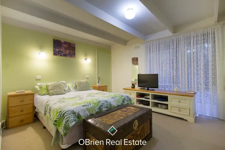 Sixth view of Homely house listing, 34 Athol Court, Langwarrin VIC 3910
