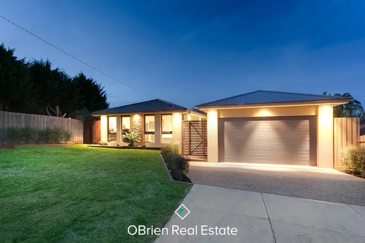 16 Spring Road, Junction Village VIC 3977