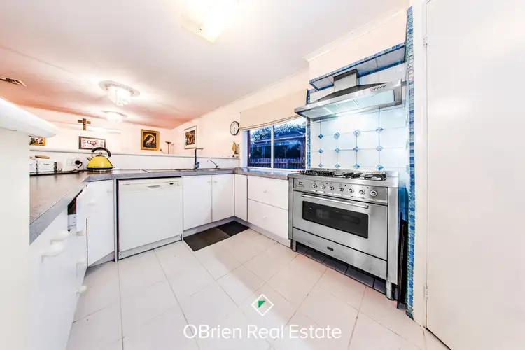 Fifth view of Homely house listing, 9 Demint Walk, Narre Warren South VIC 3805