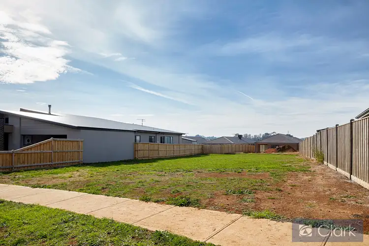 4 Huntingfield Court, Warragul VIC 3820