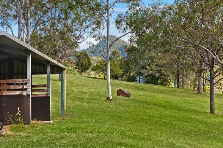 2 Old Mt Samson Road, Mount Samson QLD 4520