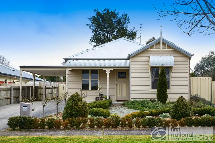 21 Gloucester Place, Warragul VIC 3820