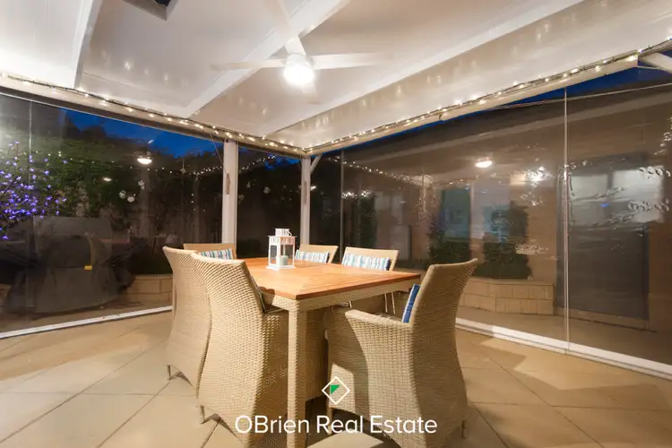 11 Ferrier Grove, Bonbeach VIC 3196