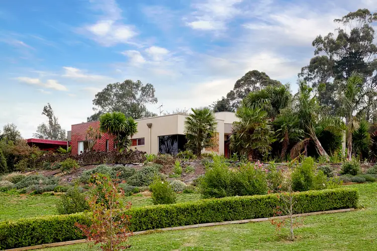 6 Fernery Boulevard, Warragul VIC 3820