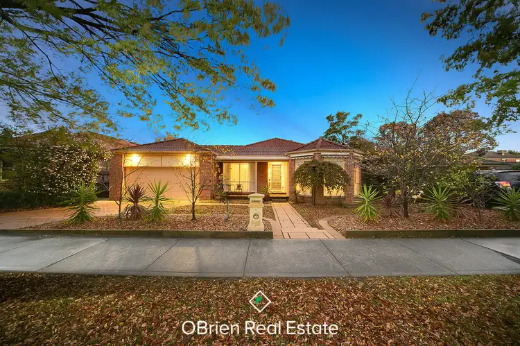 6 Paige Street, Narre Warren South VIC 3805