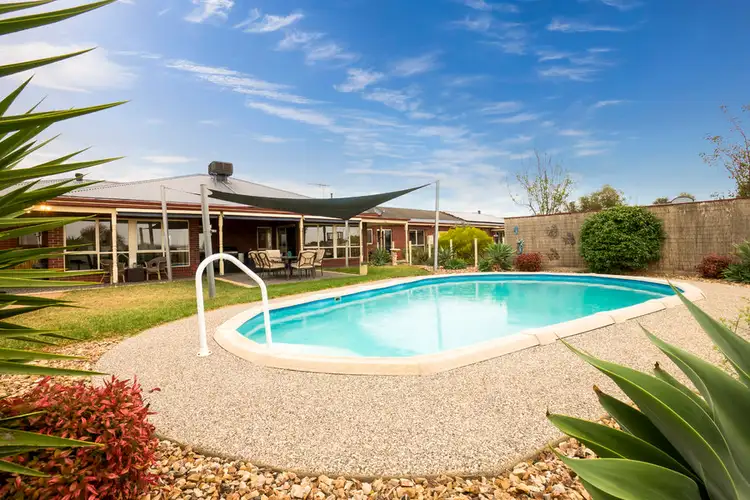 8 Eyrie Court, Bacchus Marsh VIC 3340