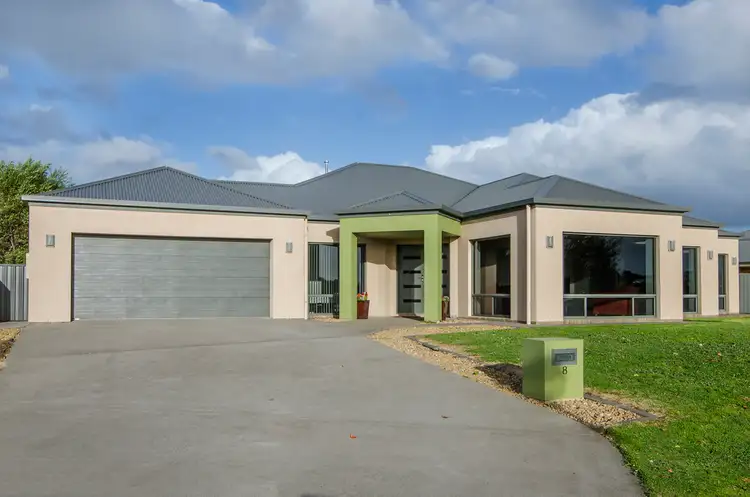 8 Oakridge Crescent, Mount Gambier SA 5290