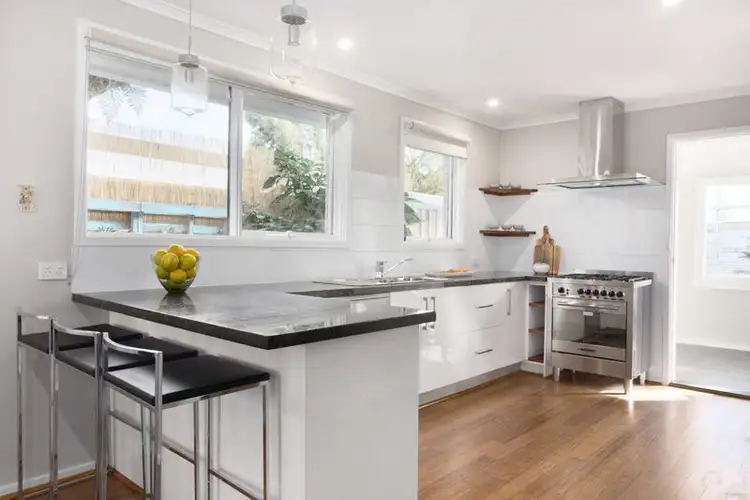 9 Cook Road, Longwarry VIC 3816