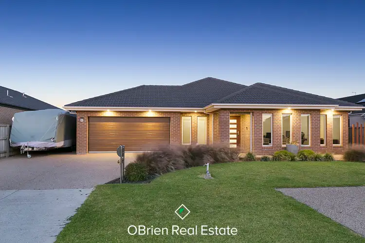 21 Sundew Crescent, Pakenham VIC 3810