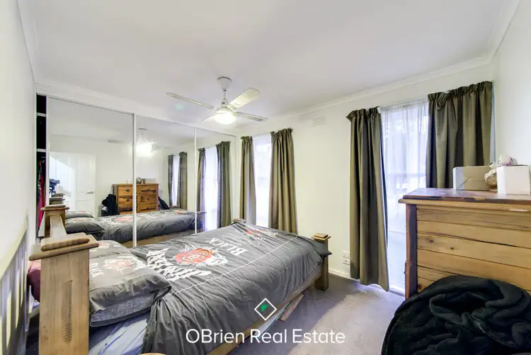 Fifth view of Homely house listing, 13 Nadia Court, Endeavour Hills VIC 3802