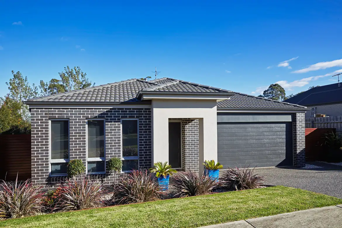 Main view of Homely house listing, 19 Richie Court, Drouin VIC 3818