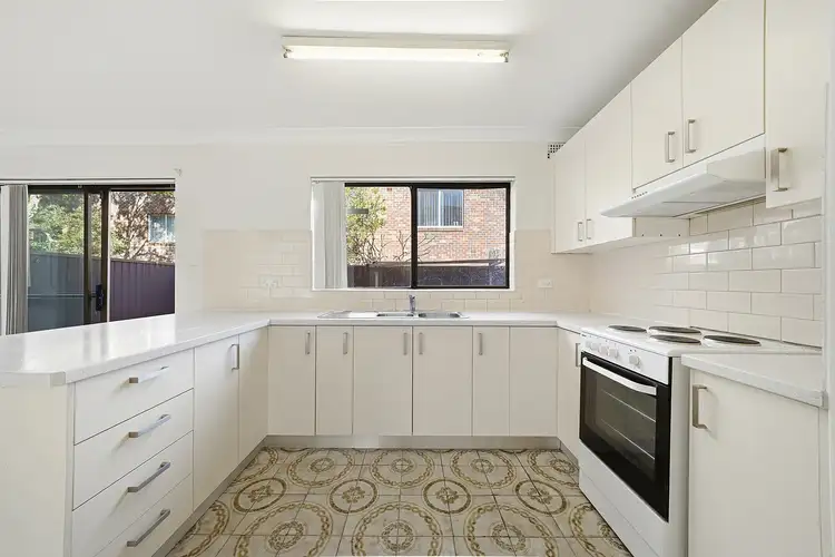 3/6-7 Ulverstone Street