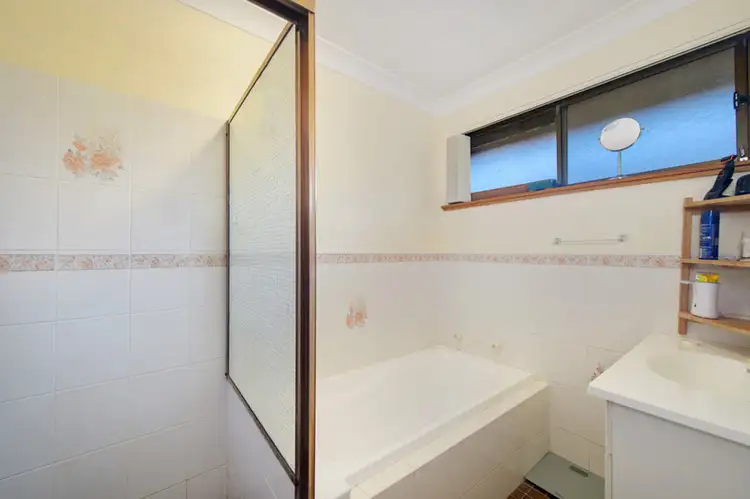 Sixth view of Homely unit listing, 2/1 Laurel Street, Port Macquarie NSW 2444