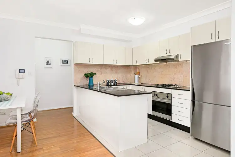 Third view of Homely apartment listing, 5/62-64 Lynwood Avenue, Dee Why NSW 2099