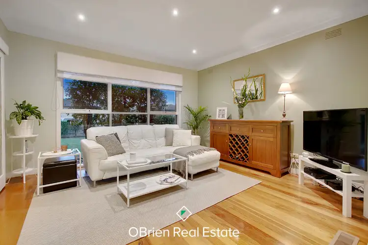 Second view of Homely unit listing, 2 Cross Road, Chelsea VIC 3196