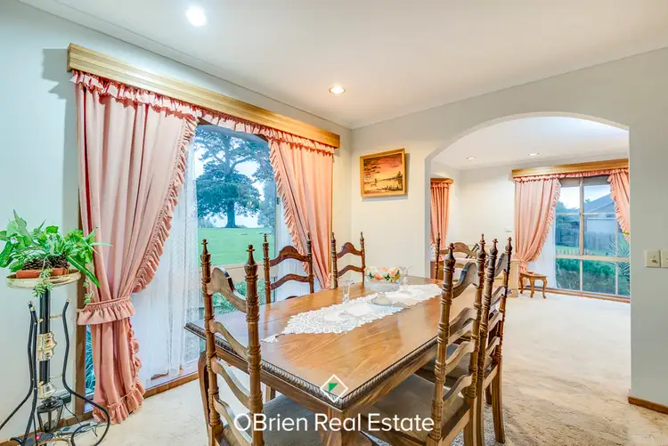 Fifth view of Homely house listing, 5 Meehan Court, Endeavour Hills VIC 3802