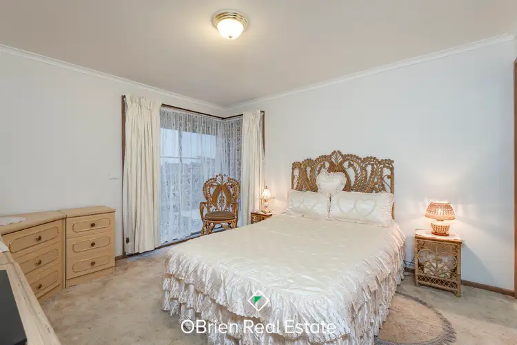Sixth view of Homely house listing, 5 Meehan Court, Endeavour Hills VIC 3802