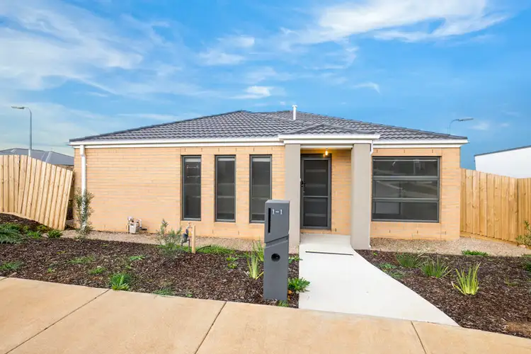 1/1 Cromarty Circuit, Bacchus Marsh VIC 3340