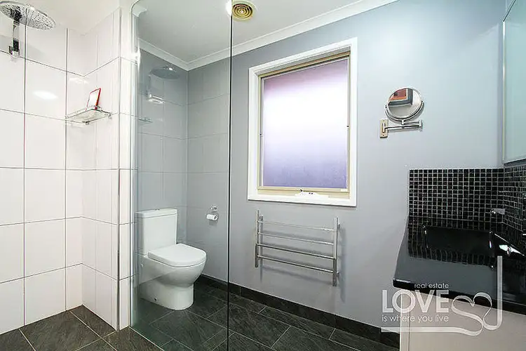 Sixth view of Homely house listing, 42 McLaughlin Crescent, Mill Park VIC 3082