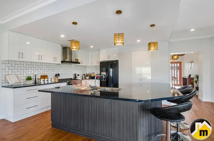Third view of Homely house listing, 5 Coolum Close, Worrolong SA 5291