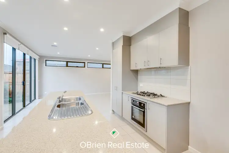 Fifth view of Homely townhouse listing, 1/134-136 Kennington Park Drive, Endeavour Hills VIC 3802