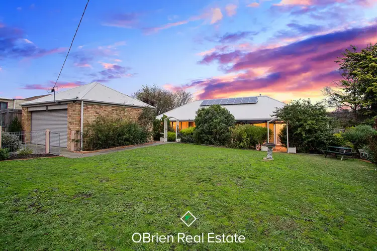 128 Clarendon Drive, Somerville VIC 3912
