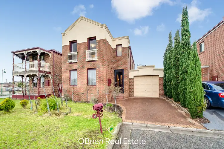 28 Grandview Terrace, Narre Warren South VIC 3805