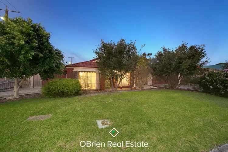 2 Eagle Court, Blind Bight VIC 3980