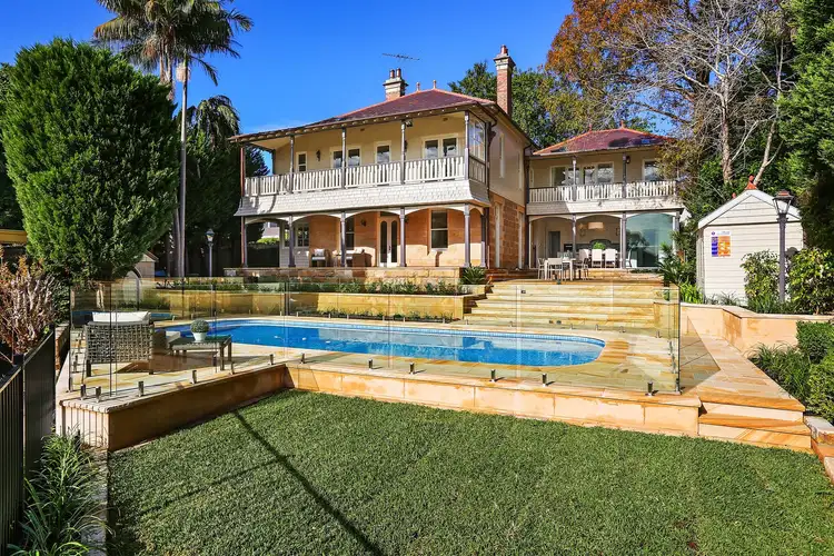 2 North Parade, Hunters Hill NSW 2110