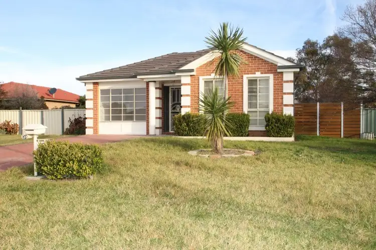 15 Woodside Close, Mudgee NSW 2850