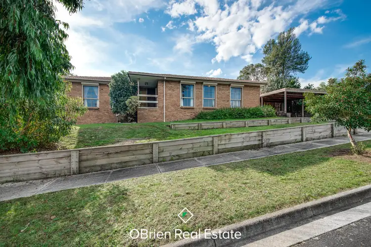 Main view of Homely house listing, 6 Rossiter Avenue, Endeavour Hills VIC 3802