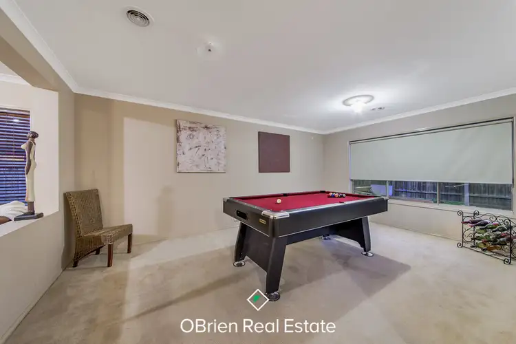 Fifth view of Homely house listing, 60 Pepperbush Circuit, Cranbourne VIC 3977