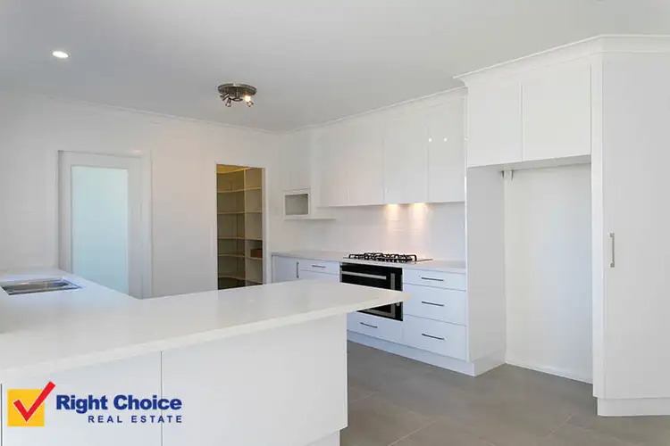 Second view of Homely villa listing, 2/39 Addison Avenue, Lake Illawarra NSW 2528