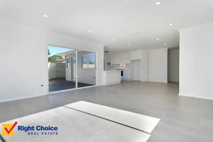 Third view of Homely villa listing, 2/39 Addison Avenue, Lake Illawarra NSW 2528