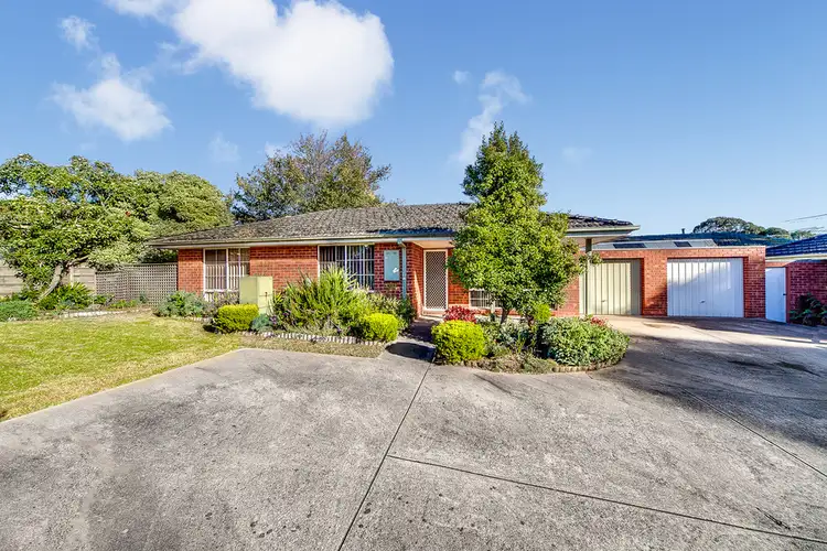 2/36 Clarendon Street, Cranbourne VIC 3977