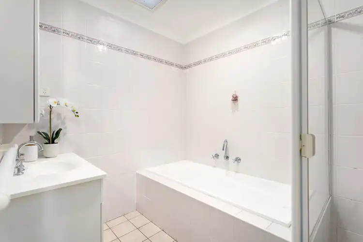 Sixth view of Homely villa listing, 1/61 Rowland Avenue, Wollongong NSW 2500